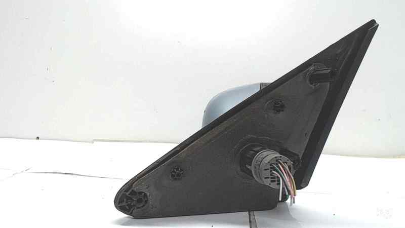 Nolugzc_srM9.jpg