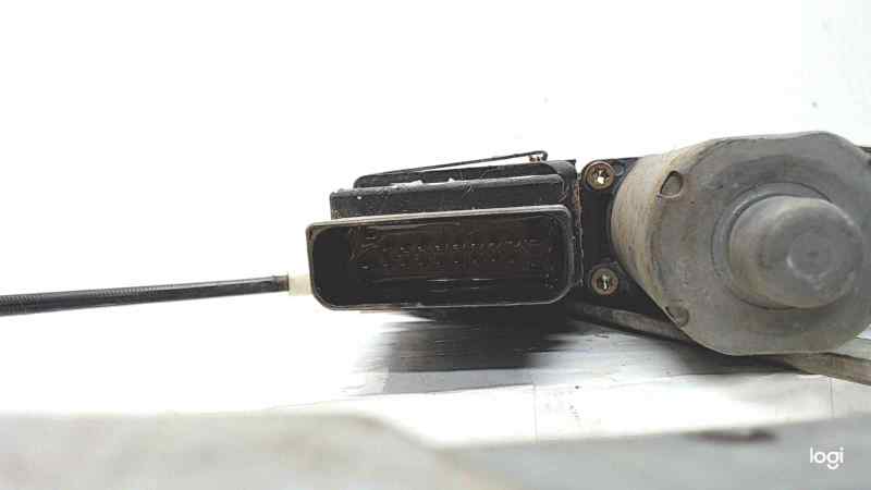 OmRAtoU32Xz2-1.jpg