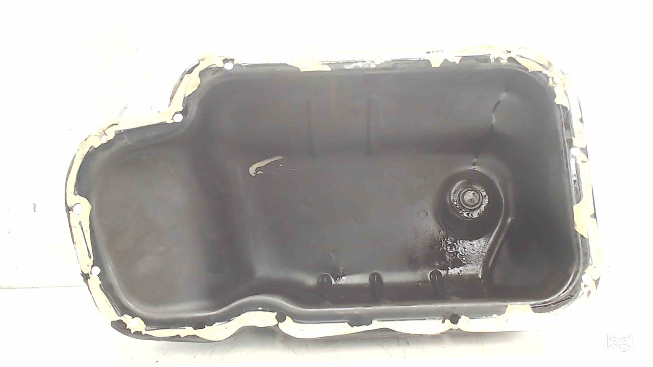 SKBOux8Qoq3.jpg