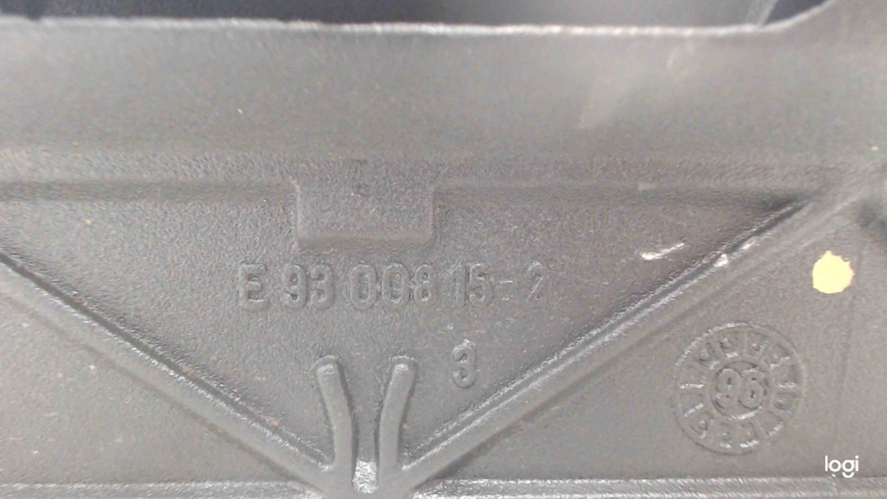 SRwSigPQ5QAM.jpg