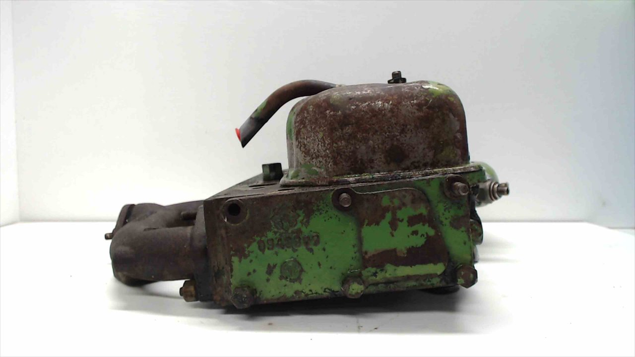 ScBWvZc857rV.jpg